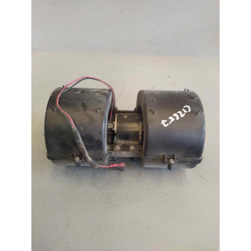 Recambio de motor calefaccion para renault hr xxx.18/26 premium 01  11.1 diesel referencia OEM IAM 5001833357  