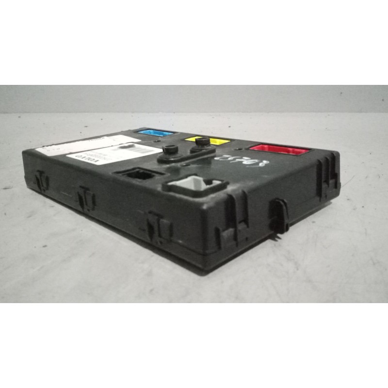 Recambio de modulo electronico para volvo fm 460 12.8 diesel referencia OEM IAM 22445004  2262000 - Blanco 2