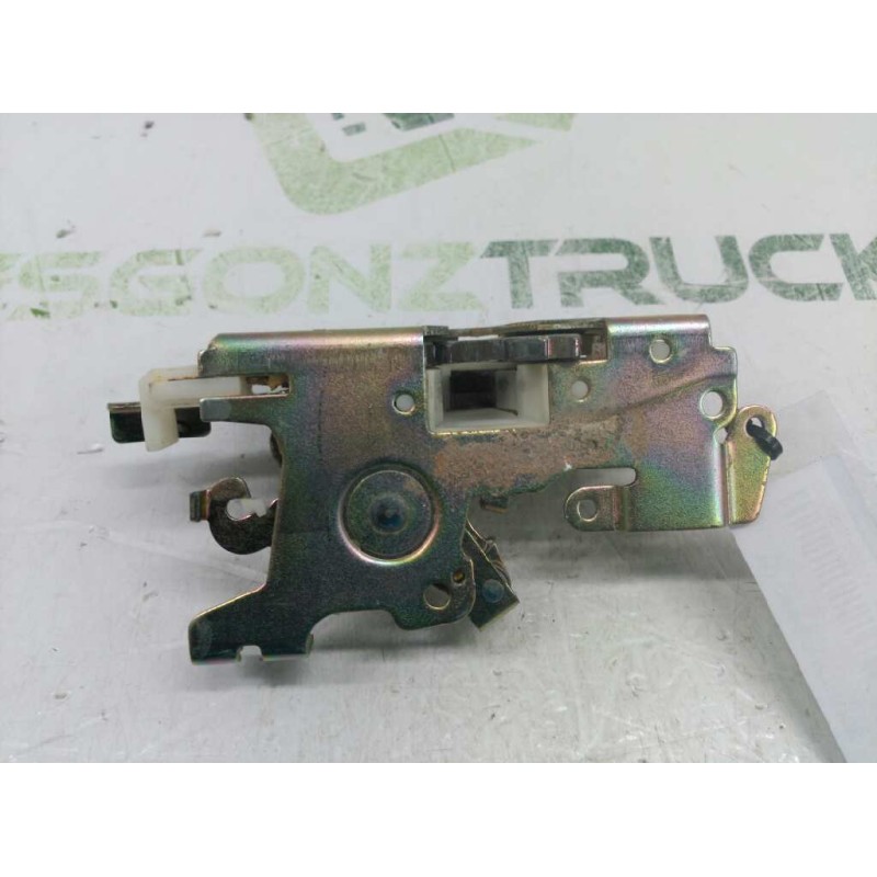 Recambio de cerradura puerta delantera derecha para mercedes-benz vito (w638) combi 110 d euro 2 (638.174) referencia OEM IAM 63 - Blanco 2