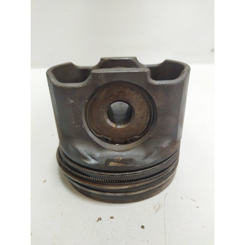 Recambio de piston para volvo fh 500 fg 4x2 low corto referencia OEM IAM 22106875 4