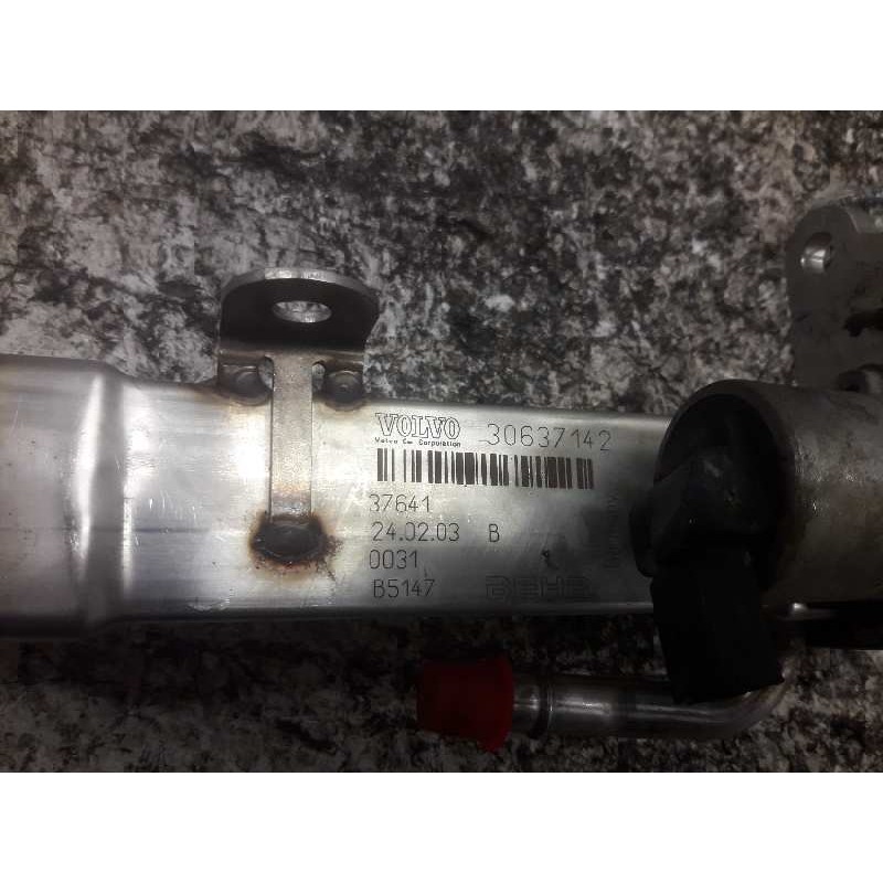 Recambio de enfriador egr para volvo xc70 2.4 d awd ocean race referencia OEM IAM 30637142 B5147 2