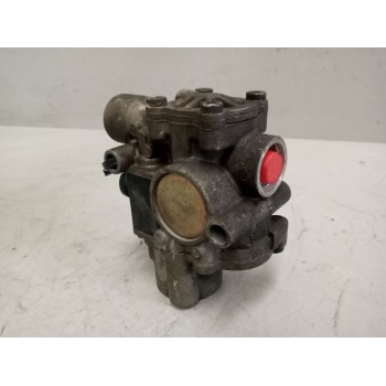 Recambio de valvula aire para iveco eurocargo 05.03  3.9 diesel referencia OEM IAM 4721950550  MODULADOR ABS
