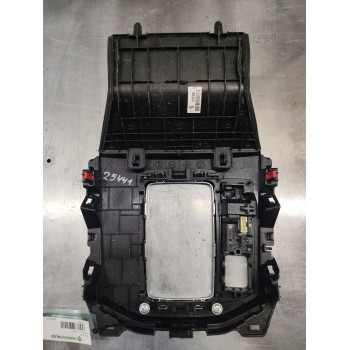 Recambio de moldura para mazda cx-5 (kf) 2.2 d referencia OEM IAM KB8C64341  