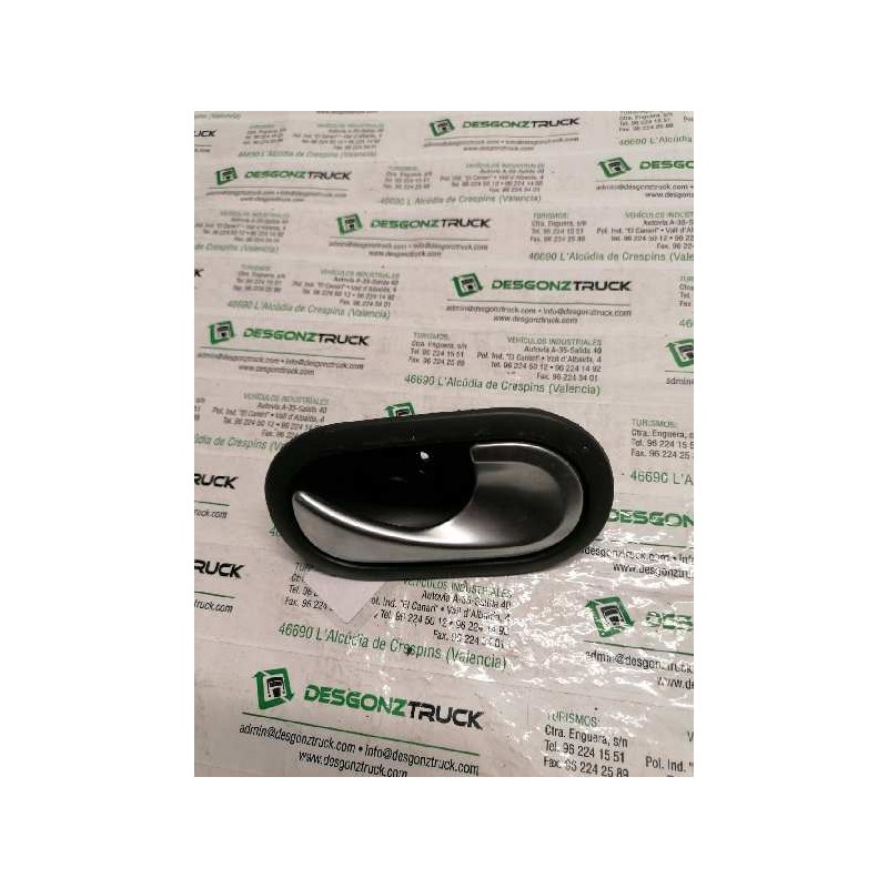 Recambio de maneta interior trasera derecha para renault scenic ii adventure by coronel tapiocca referencia OEM IAM 8200028486 - Gris