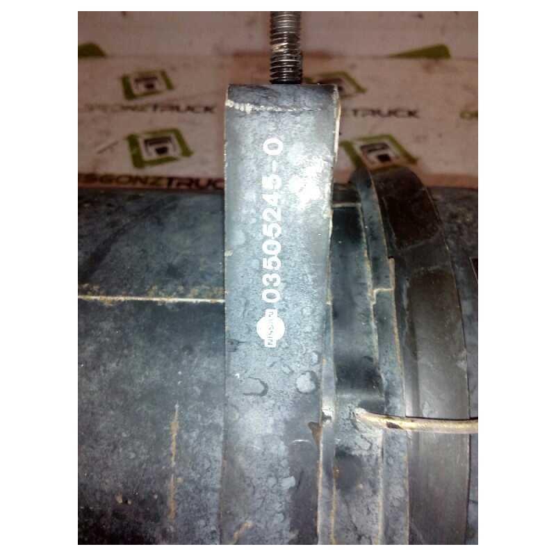 Recambio de filtro aire para nissan trade chasis cabina referencia OEM IAM 035052450 - Blanco 2