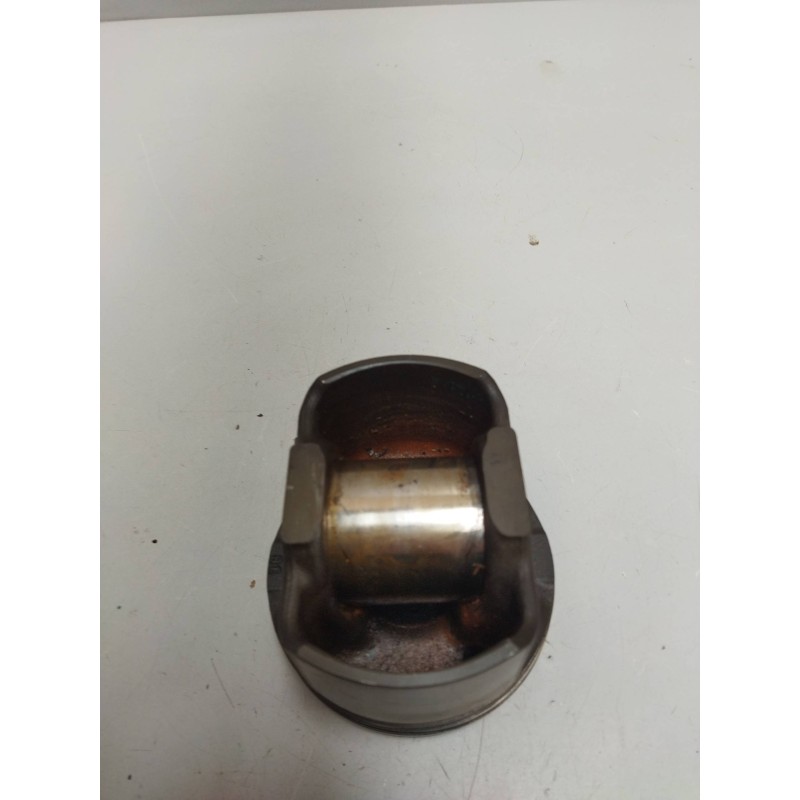 Recambio de piston para volvo fh 500 fg 4x2 low corto referencia OEM IAM 22106875 3