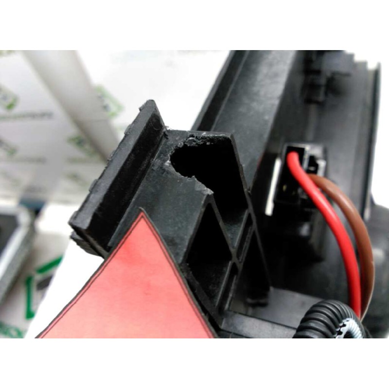 Recambio de electroventilador para mercedes-benz vito (w638) combi 110 d euro 2 (638.174) referencia OEM IAM 6385001093 - Blanco 4