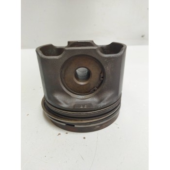 Recambio de piston para volvo fh xxx fg 4x2 low corto referencia OEM IAM 22106875  