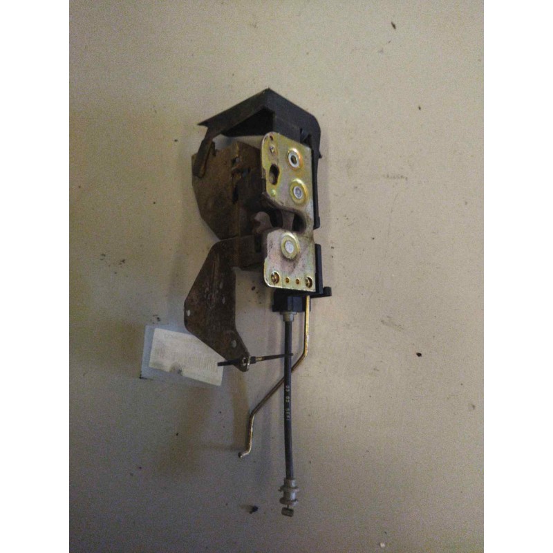 Recambio de cerradura puerta delantera derecha para renault midlum fg 270.12/c e3 cabina para dormir referencia OEM IAM - Rojo