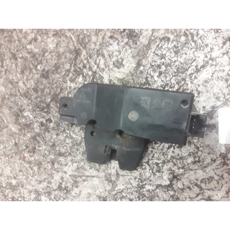 Recambio de cerradura maletero / porton para peugeot 407 st sport referencia OEM IAM 9653208080 3 PINS 3