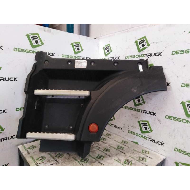 Recambio de paso rueda delantero izquierdo para man tg - a 18.xxx 10.5 diesel referencia OEM IAM 81615100825  81615100913
