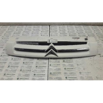 REJILLA DELANTERA CENTRAL 9644758177 