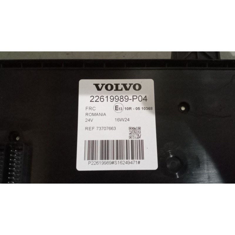 Recambio de caja reles / fusibles para volvo fm 460 12.8 diesel referencia OEM IAM 22619989 - Blanco 2