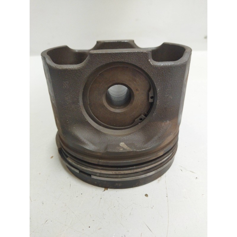 Recambio de piston para volvo fh 500 fg 4x2 low corto referencia OEM IAM 22106875 4