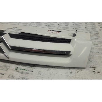 Recambio de rejilla delantera central para citroën berlingo station wagon sx multispace referencia OEM IAM 9644758177  