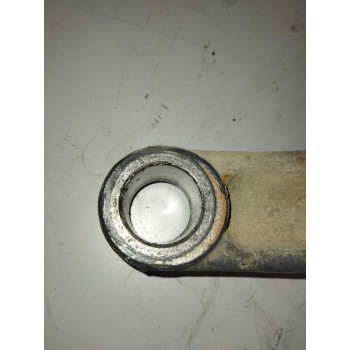 Recambio de brazo suspension inferior delantero derecho para iveco daily caja cerrada (2006 =>) referencia OEM IAM 504207329  