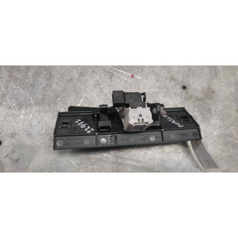 Recambio de maneta exterior porton para peugeot 206 berlina xs-line referencia OEM IAM N0501499 - Gris 2