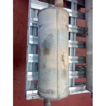 Recambio de tubo escape trasero para nissan trade chasis cabina referencia OEM IAM 09105262  