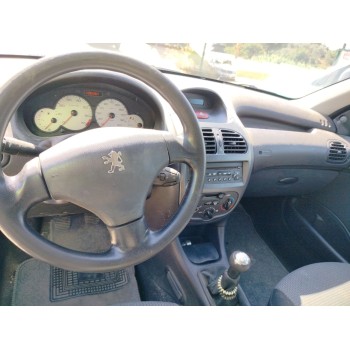 peugeot 206 berlina del año 2003