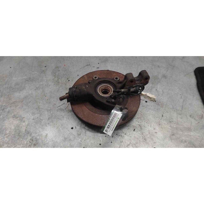 Recambio de mangueta delantera derecha para citroën c4 coupe vtr plus referencia OEM IAM 2