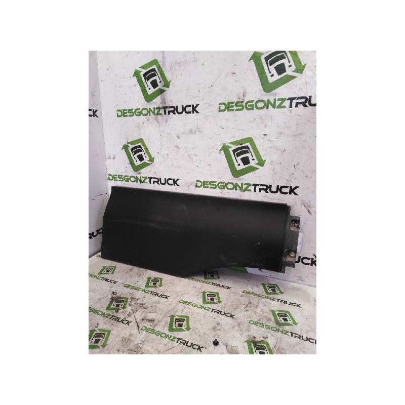 Recambio de moldura trasera cabina para man tg - a 18.xxx 10.5 diesel referencia OEM IAM 81615100824 DERECHA 81615100914
