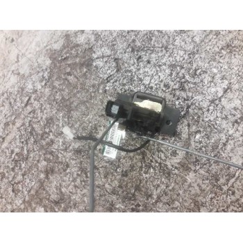 Recambio de cerradura maletero / porton para kia carnival ii 2.9 cdri ex referencia OEM IAM 2A15 2 PINS 