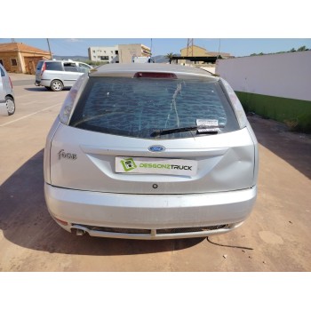 ford focus berlina (cak) del año 2000
