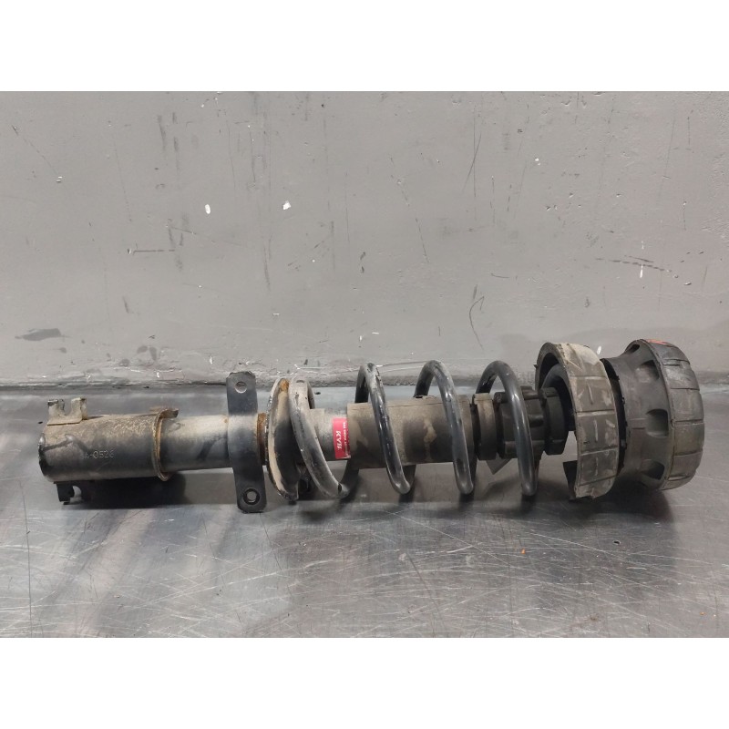 Recambio de amortiguador delantero derecho para renault trafic iii furgoneta (fg_) 2.0 dci 120 (fgmn) referencia OEM IAM - Blanco