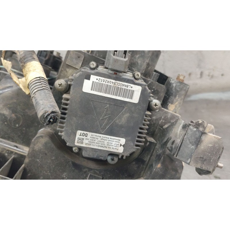 Recambio de faro derecho para nissan x-trail ii (t31) 2.0 dci 4x4 referencia OEM IAM - Dorado 2