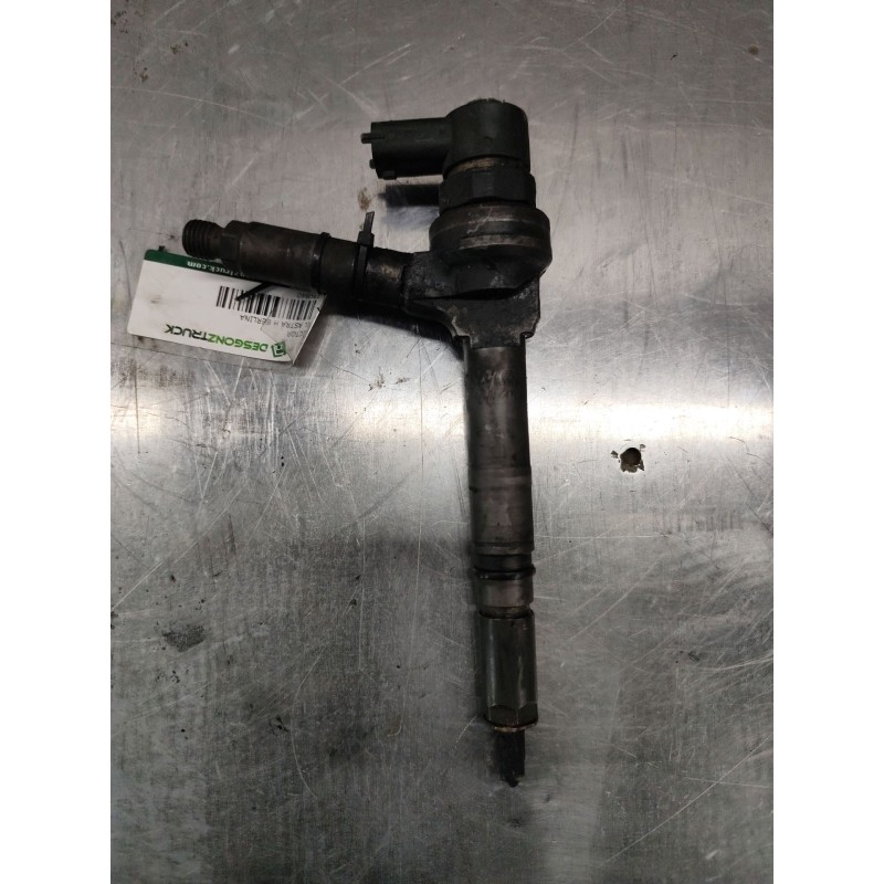 Recambio de inyector para opel astra h berlina cosmo referencia OEM IAM   