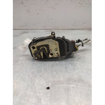 Recambio de cerradura puerta delantera derecha para kia carens 2.0 crdi ex monovolumen referencia OEM IAM   