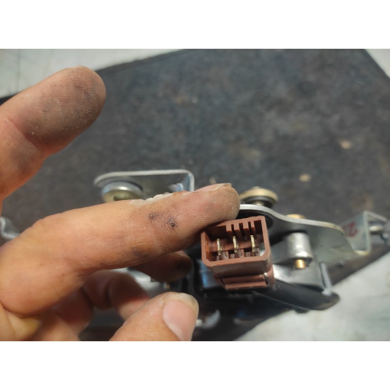 Recambio de motor limpia trasero para citroën berlingo 1.9 d leader referencia OEM IAM 3397020407 3 PINS IZQUIERDO 2
