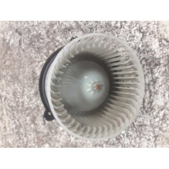 Recambio de ventilador calefaccion para kia carnival ii 2.9 cdri ex referencia OEM IAM 3A14 2 PINS 