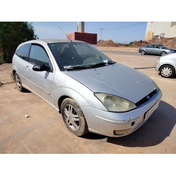 ford focus berlina (cak) del año 2000