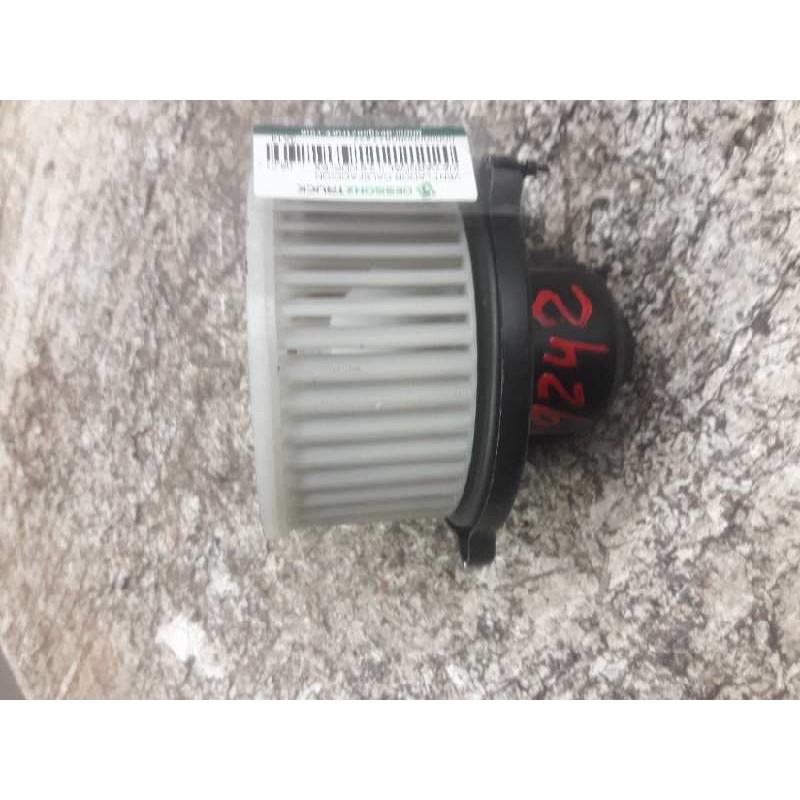 Recambio de ventilador calefaccion para kia carnival ii 2.9 cdri ex referencia OEM IAM 3A14 2 PINS - Azul 2
