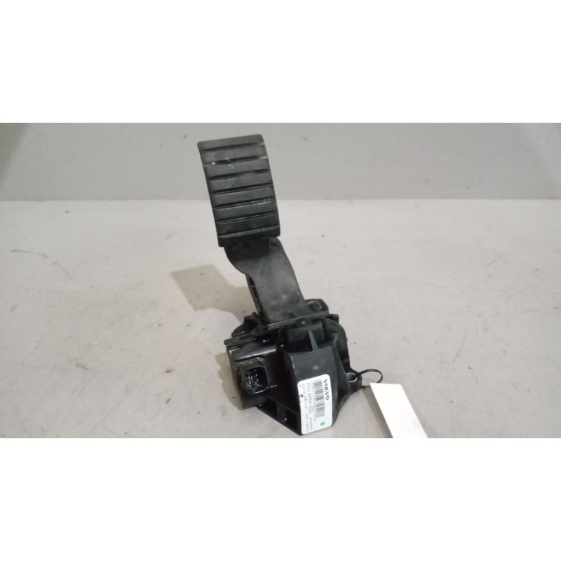 Recambio de pedal acelerador para volvo fm xxx 12.8 diesel referencia OEM IAM 84541223  