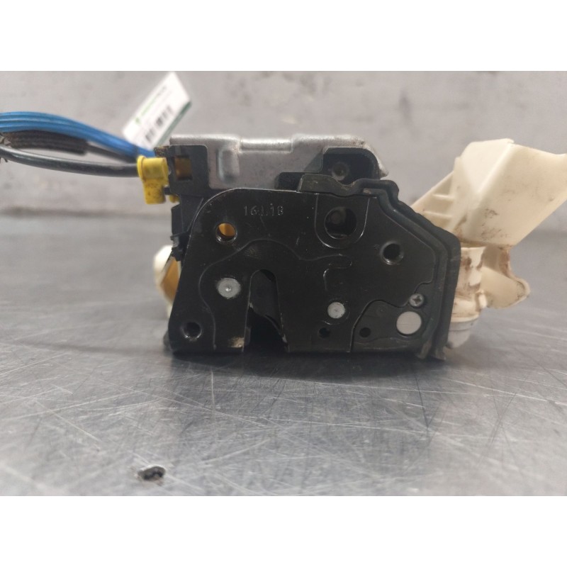 Recambio de cerradura puerta delantera izquierda para audi a4 ber. (b8) básico referencia OEM IAM 8J1837015A - Blanco 3