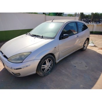 ford focus berlina (cak) del año 2000