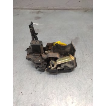 Recambio de cerradura puerta trasera izquierda para kia carens 2.0 crdi ex monovolumen referencia OEM IAM   