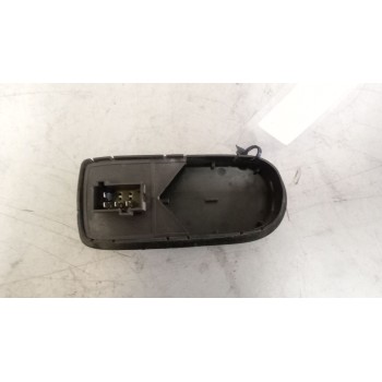 Recambio de mando elevalunas delantero derecho para daf serie xf105.xxx 12.9 diesel referencia OEM IAM 1811229  