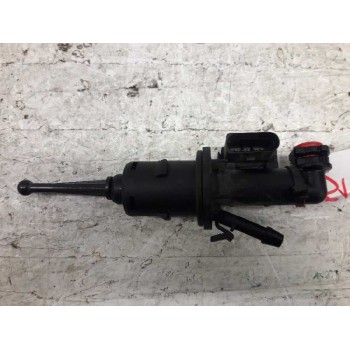BOMBA EMBRAGUE 3C0721388 