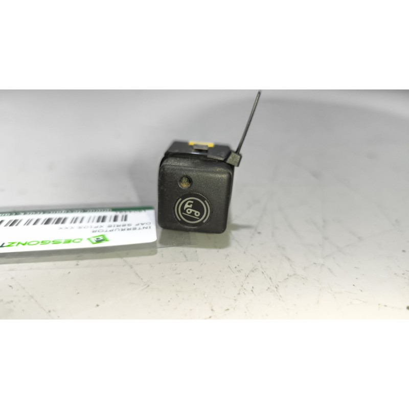 Recambio de interruptor para daf serie xf105.xxx 12.9 diesel referencia OEM IAM 1697144  