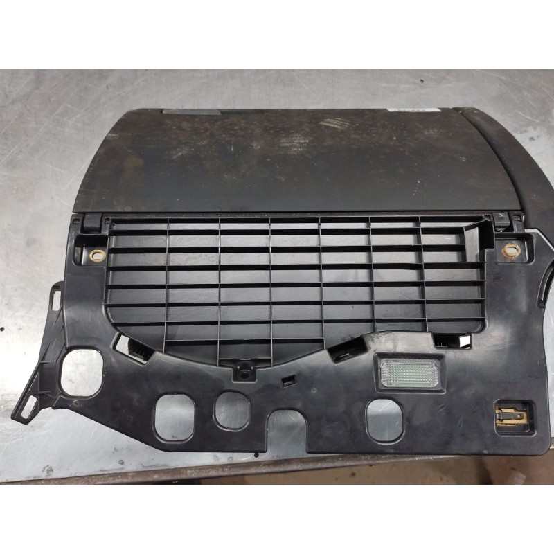 Recambio de guantera para audi a4 ber. (b8) básico referencia OEM IAM 8K1857104B6PS  