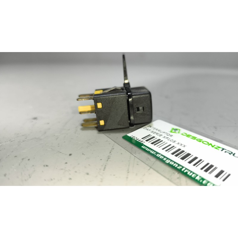 Recambio de interruptor para daf serie xf105.460 12.9 diesel referencia OEM IAM 1697144 - Blanco 2