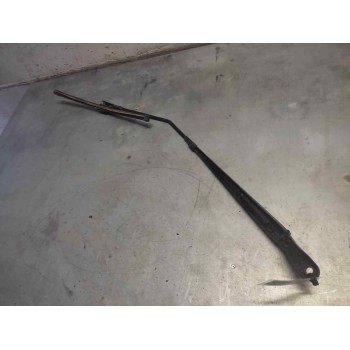 Recambio de brazo limpia delantero derecho para peugeot 207 x-line referencia OEM IAM   