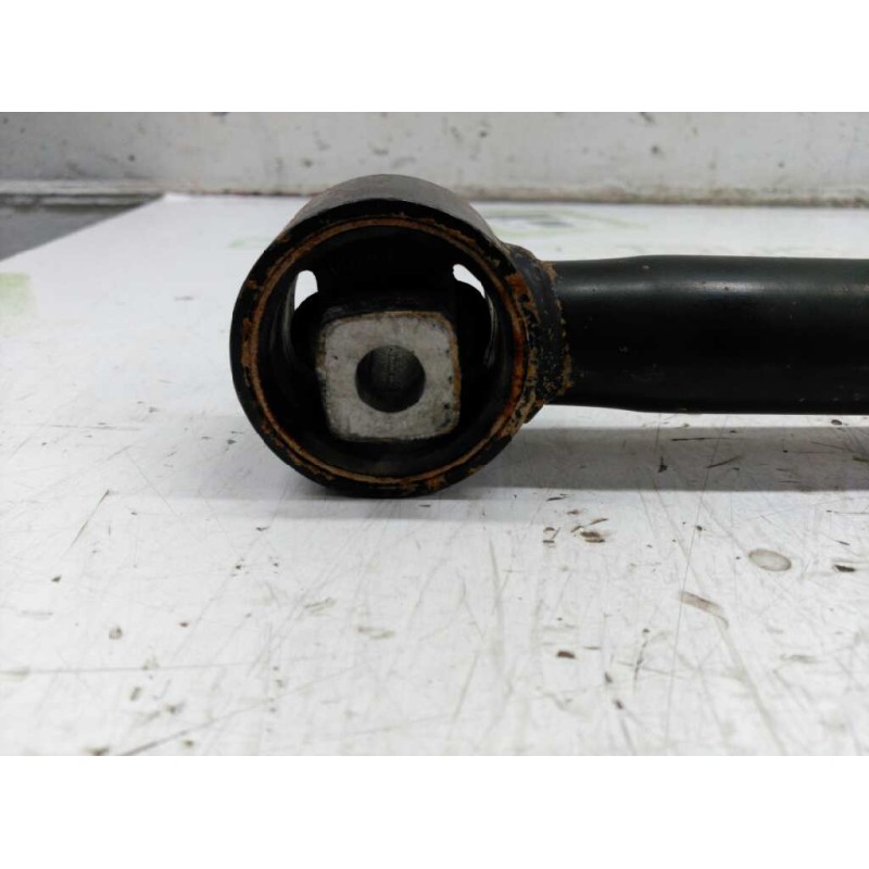 Recambio de brazo suspension superior trasero izquierdo para land rover freelander (ln) e familiar referencia OEM IAM 2