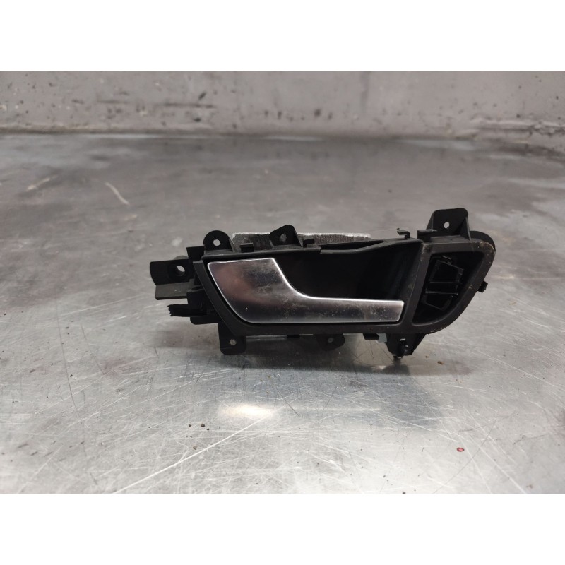 Recambio de maneta interior delantera izquierda para audi a4 ber. (b8) básico referencia OEM IAM 8K0837019  