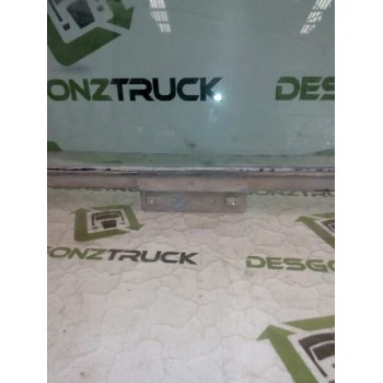 Recambio de luna delantera derecha para renault trucks mascott 90 (86cv) referencia OEM IAM   