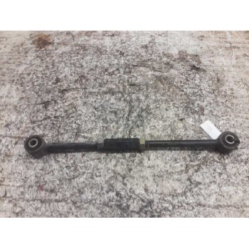 Recambio de tirante trasero izquierdo para kia shuma ii 1.6 ls berlina portón referencia OEM IAM  INFERIOR 