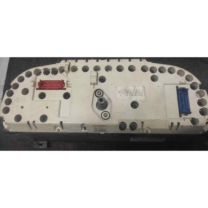 Recambio de cuadro instrumentos para renault trafic (desde 5.89) t 1400 referencia OEM IAM 7700308313 2